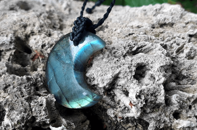Collier lune • labradorite 