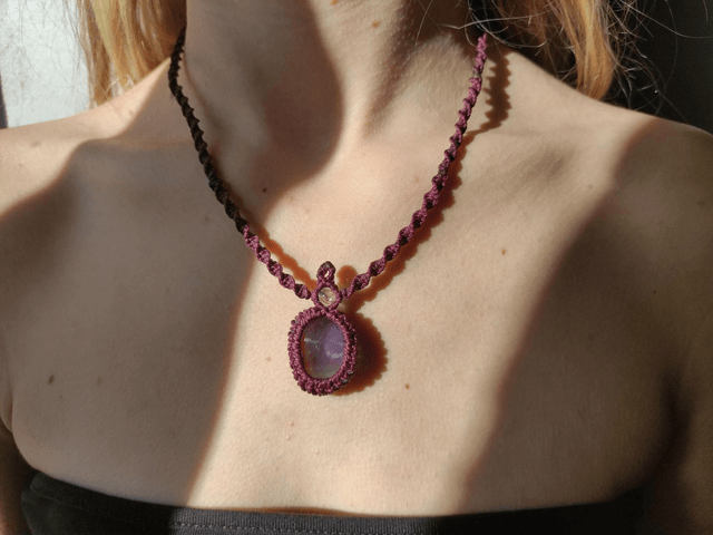 Collier • fluorite violette