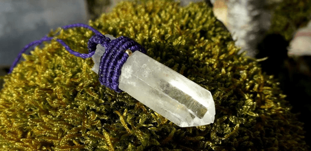 Collier/pendule • cristal de roche