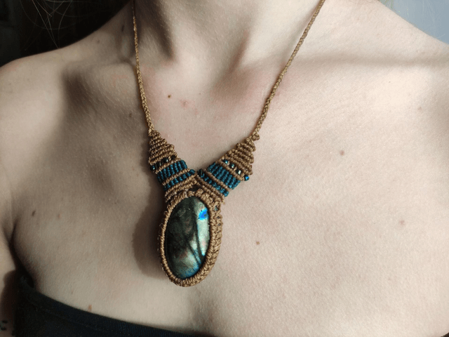 Collier • labradorite
