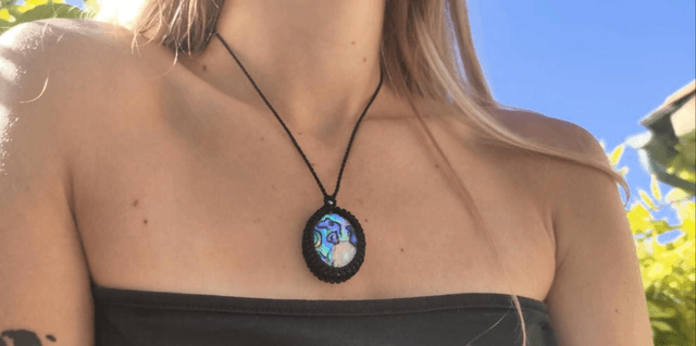 Collier • nacre/abalone