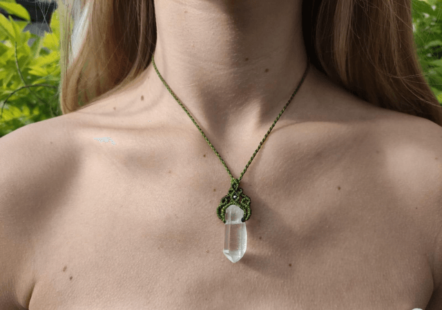 Collier/pendule • cristal de roche