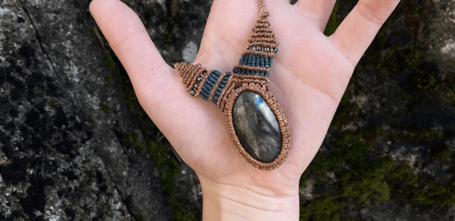 Collier • labradorite