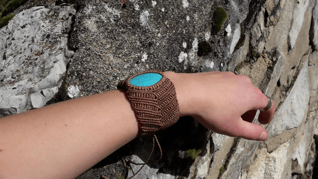 Manchette • howlite 