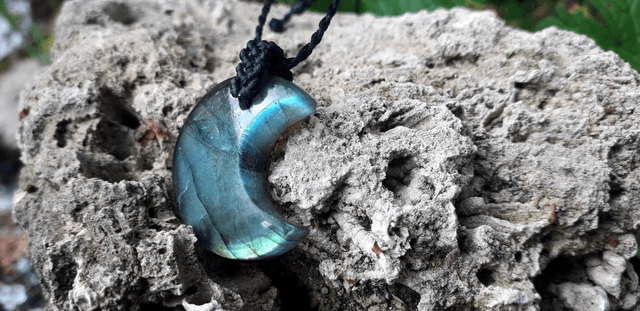 Collier lune • labradorite 